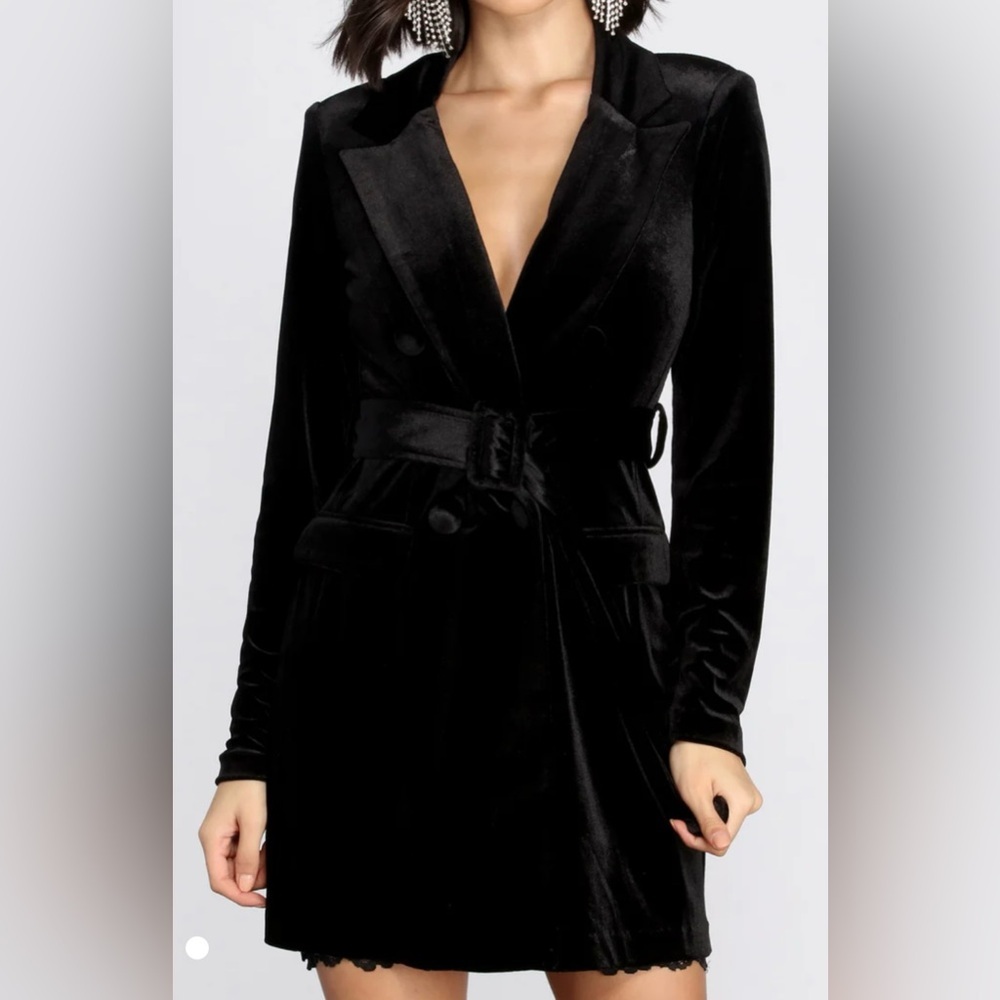 Fashion Nova Black Velvet Blazer Mini Dress/ Trench Style Jacket Size Small
